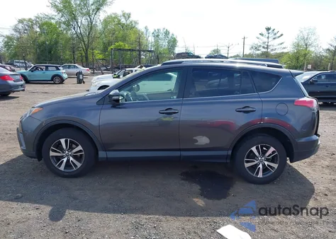 2017 Toyota Rav4 Xle from USA, damaged, VIN JTMRFREV3HJ708036